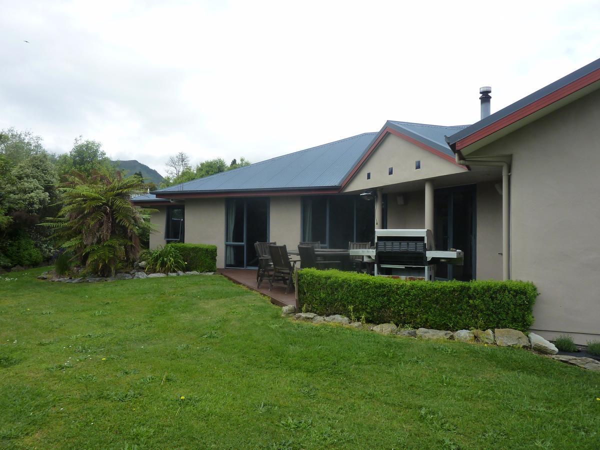 Pukeko Retreat Acomodação com café da manhã Takaka Exterior foto
